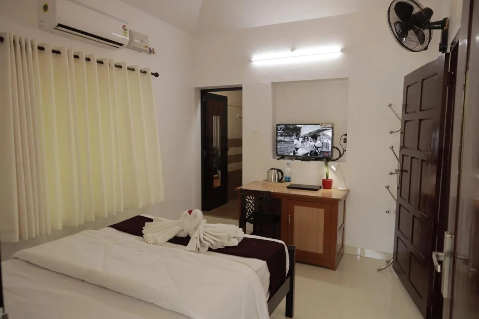 Heaven'S Homestay North Paravur 0*,